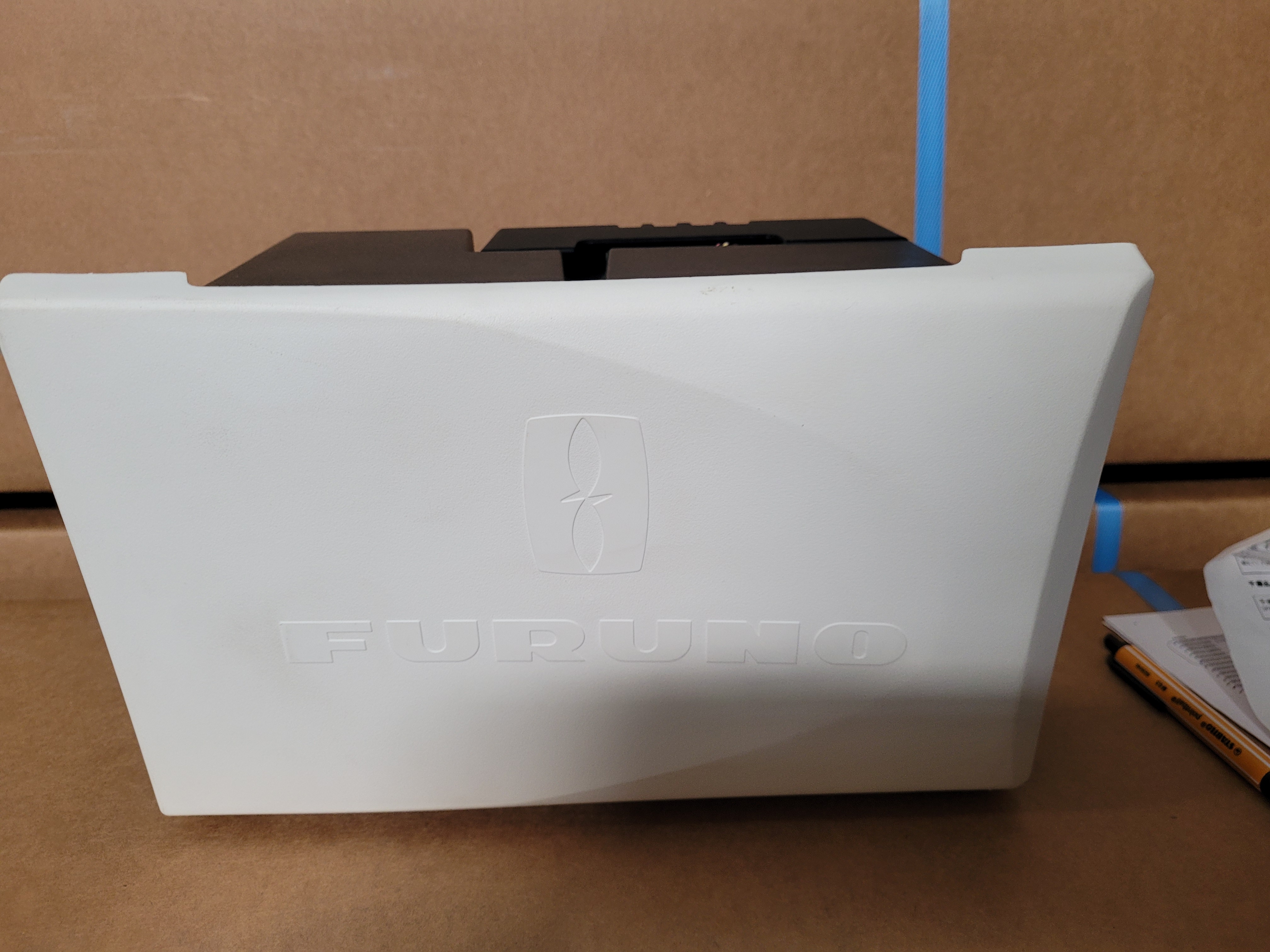 Face avant + cap&ocirc;t